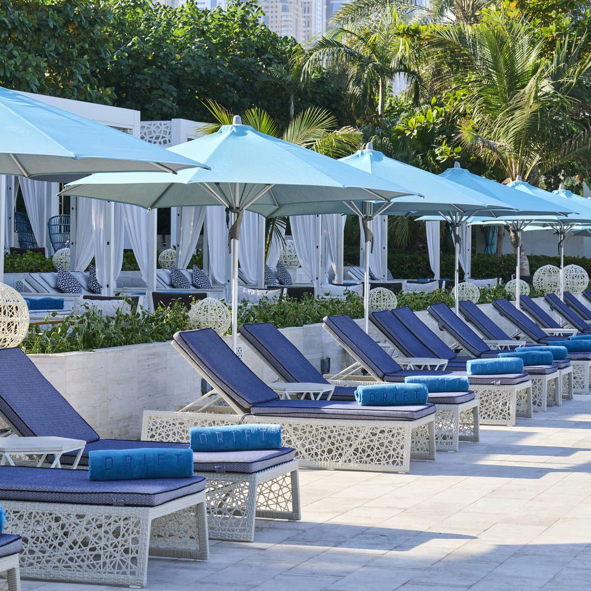 Book Sun Lounger Beach Club Dubai